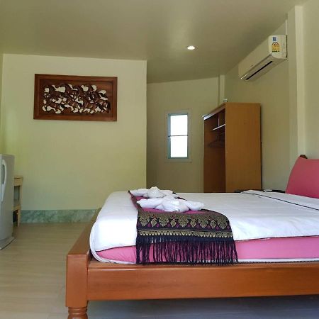 Discovery House Hotel Sha Plus Nai Yang Bagian luar foto