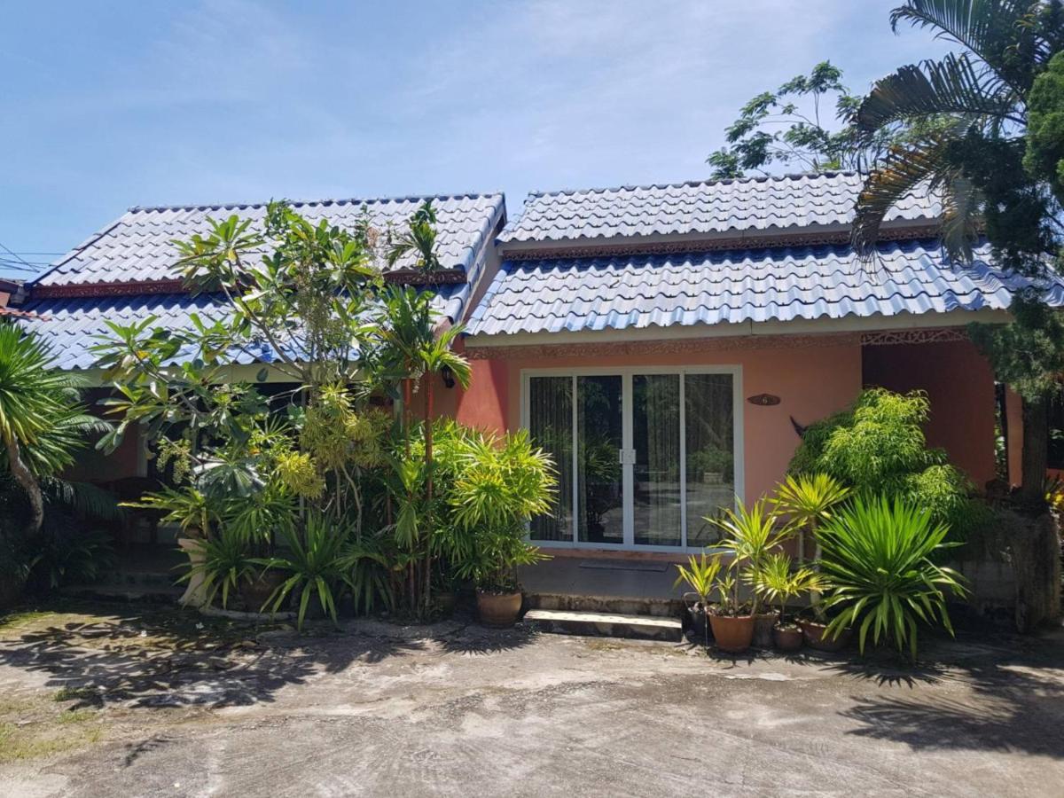 Discovery House Hotel Sha Plus Nai Yang Bagian luar foto