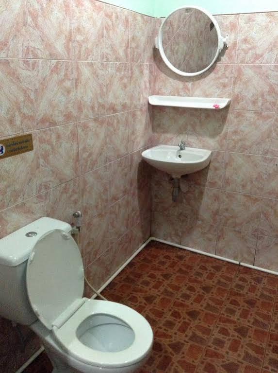 Discovery House Hotel Sha Plus Nai Yang Bagian luar foto